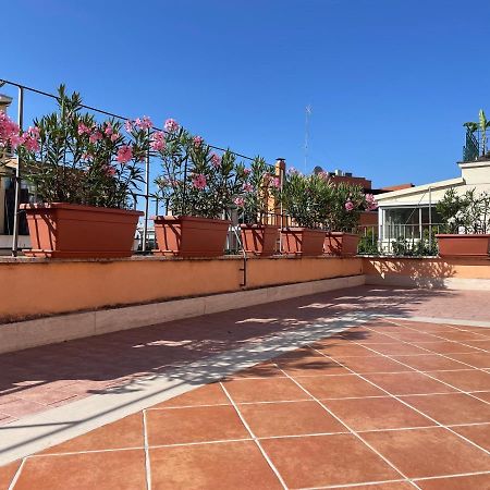 Little Aventino Bnb Rzym Zewnętrze zdjęcie