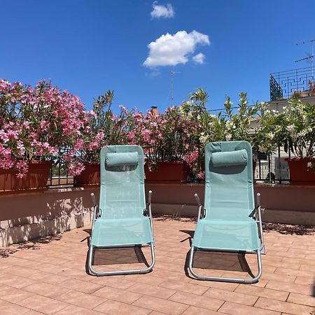Little Aventino Bnb Rzym Zewnętrze zdjęcie